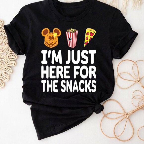 Travon A Other - Disney Teacher Meme T Shirt Im Just Here For The Snacks Graphic Fan Gift Retro T